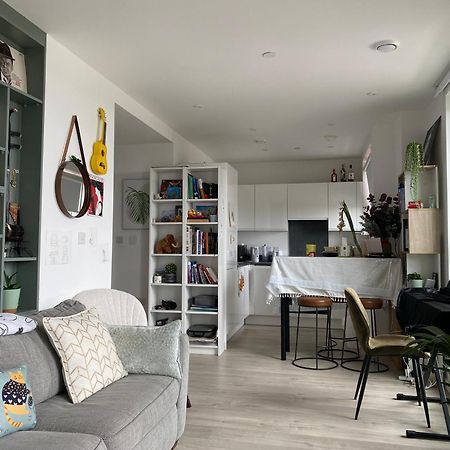 Cozy Flat With Stunning Views Appartement Londen Buitenkant foto
