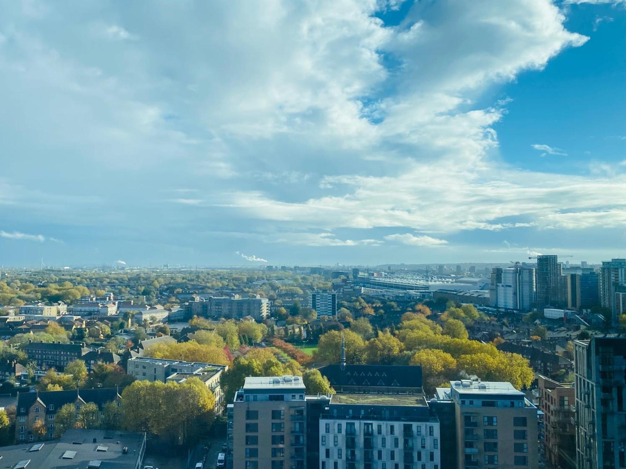 Cozy Flat With Stunning Views Appartement Londen Buitenkant foto
